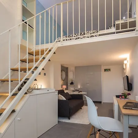 N&m Guest house