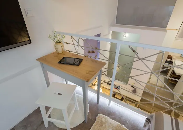 N&m Гостевой дом 3*